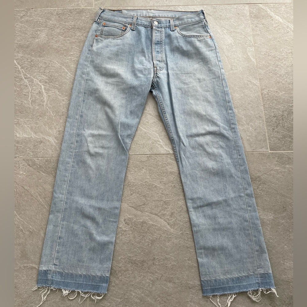Vintage Levi's Light Blue Straight Men's Jeans